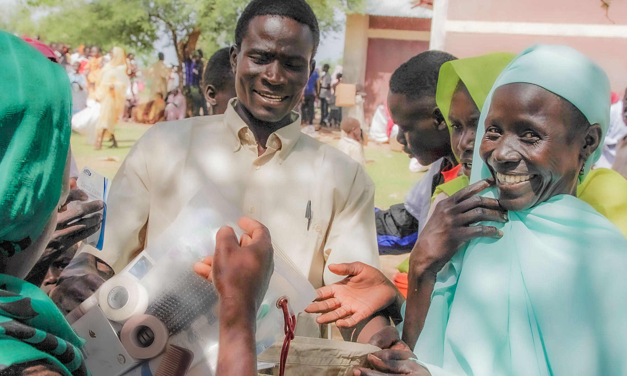 Group opening Family Med Pack